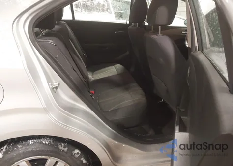 2014 Chevrolet Sonic Lt Auto from USA, damaged, VIN 1G1JC5SH5E4211361